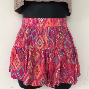 🔶 Derek Pink pattern shorts
